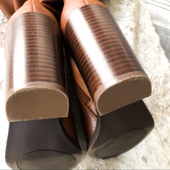 ( Sold )Nine West Wing It Boots in Cognac/Gold - Picture 7 of 8